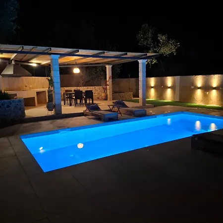 Vila Stones Corfu